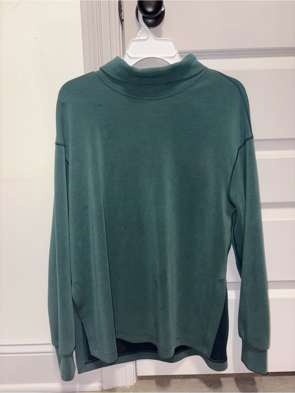 lululemon athletica Forest Green Long Sleeve Pullover Hoodie